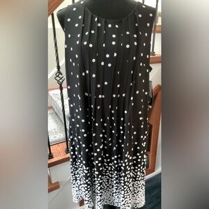 NWT Black & White Polka Dot Sleeveless Dress